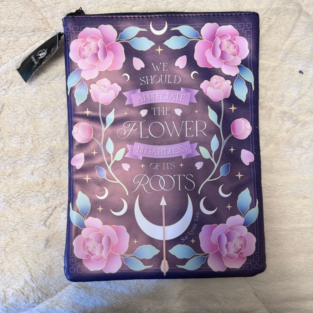 Zippered Pouch – Fairyloot